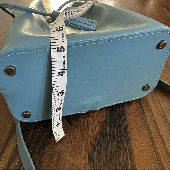 Vere Verto Light Blue Leather Bucket Bag - Picture 9 of 12